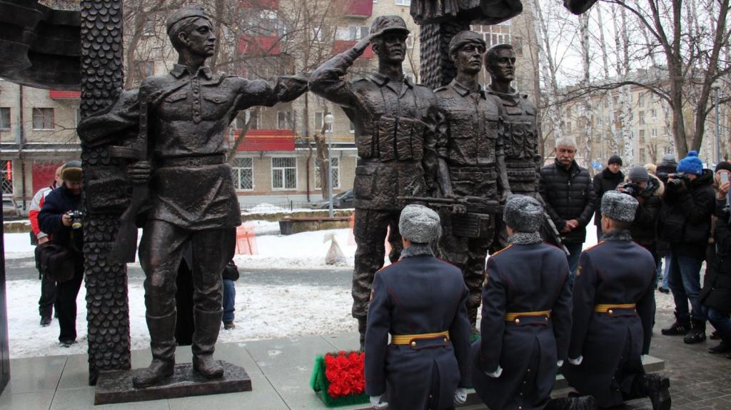 Мемориальный комплекс воинам, погибшим в вооруженных конфликтах, открыли в Тюмени..jpg