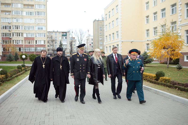 Передача святынь Ставропольскому ПКУ и ВЧ края (22).jpg