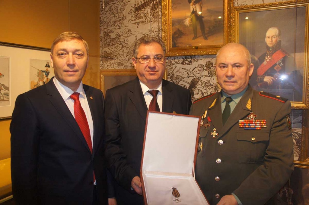 Церемония передачи Ордена Святого Георгия IV степени 5.jpg