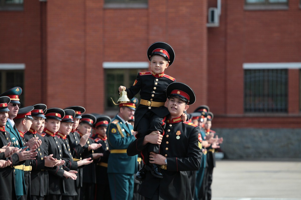 1 сентября в Московском СВУ (3).JPG