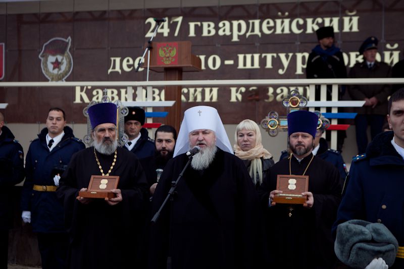 Передача святынь Ставропольскому ПКУ и ВЧ края (20).jpg
