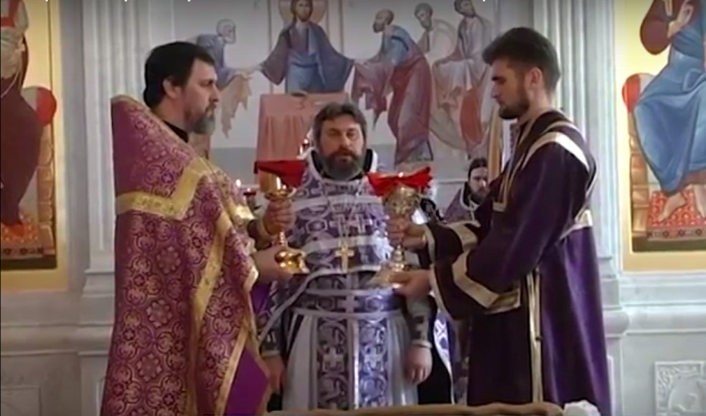 ЧЕРНОМОРСКОМУ ФЛОТУ ПЕРЕДАНЫ СВЯТЫНИ. ..jpg