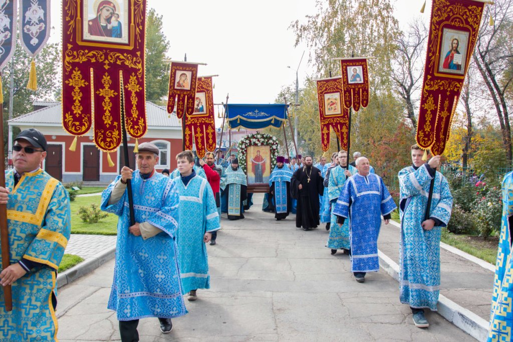 Крестный Ход 14.10.2016 Покров (14).JPG