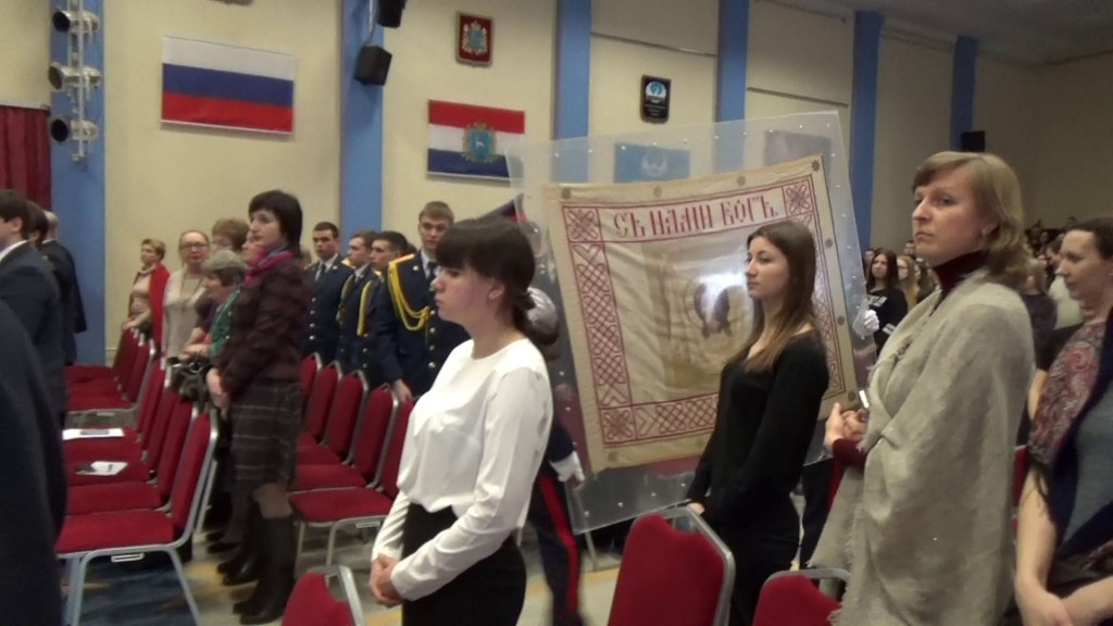 Знамена Императоских кадетских корпусов в Самаре (7).jpg