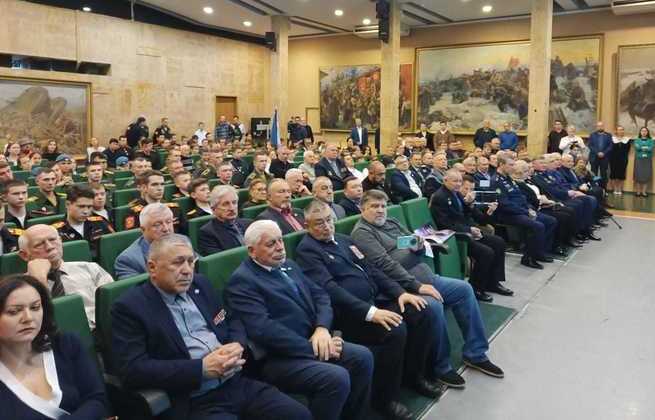 Памятная акция в день рождения В.Востротина - 2.jpg