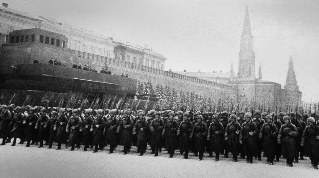 Парад 7 ноября 1941 в москве