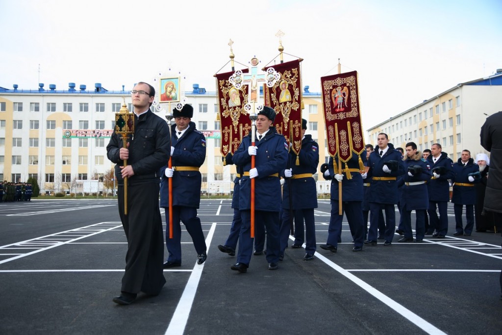 Передача святынь Ставропольскому ПКУ и ВЧ края (12).jpg