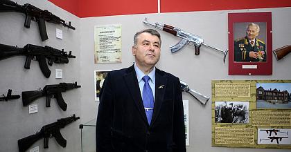 Московский суворовец создал Музей оружия