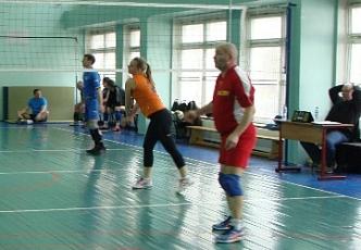 Волейбольный турнир, посвященного 72-й годовщине Великой Победы (2).JPG