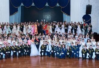 Кадетский бал в Хабаровске (1).jpg