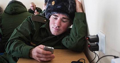 Солдат, воспитанный айфоном