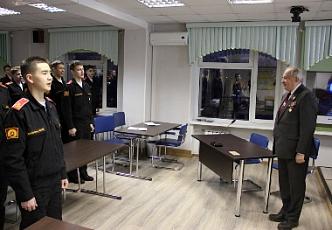 Встреча с Горьковским суворовцем первого набора..JPG