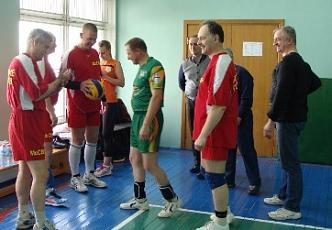 Волейбольный турнир, посвященного 72-й годовщине Великой Победы (11).JPG