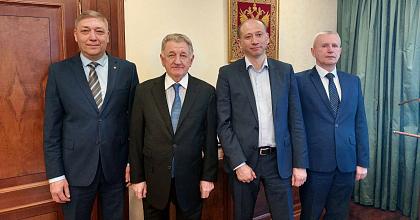 Московские суворовцы встретились с руководством ГК «РОСТЕХ»