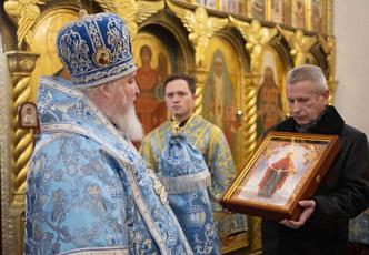 Вручение иконы с частицей Пояса Пресвятой Богородицы - 1 .jpg