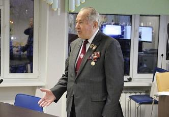 Встреча с Горьковским суворовцем первого набора.JPG