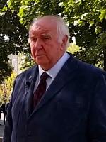Савинов Юрий Евгеньевич